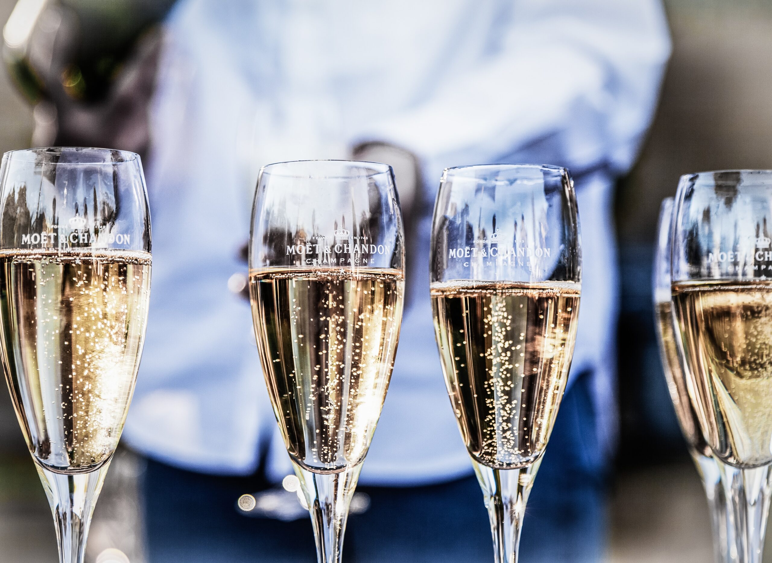 What is the difference between champagne, prosecco and cava?